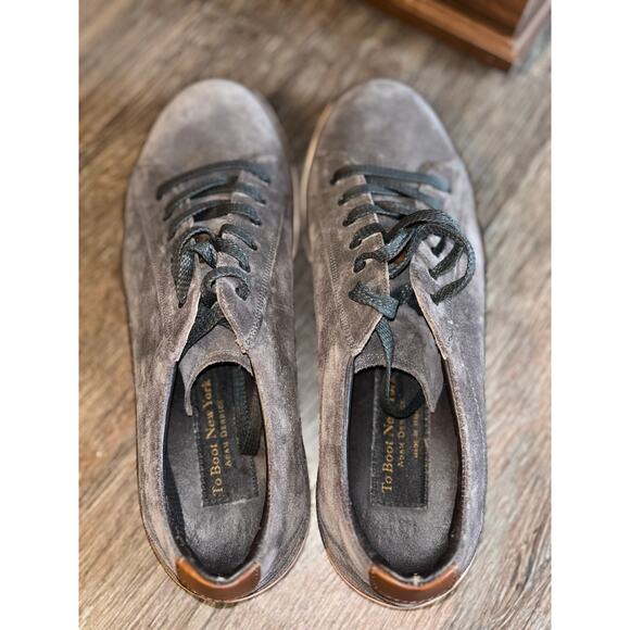 To Boot New York ADAM DERRICK size 10
Fleetwood Grey Suede casual shoe - Picture 5 of 13